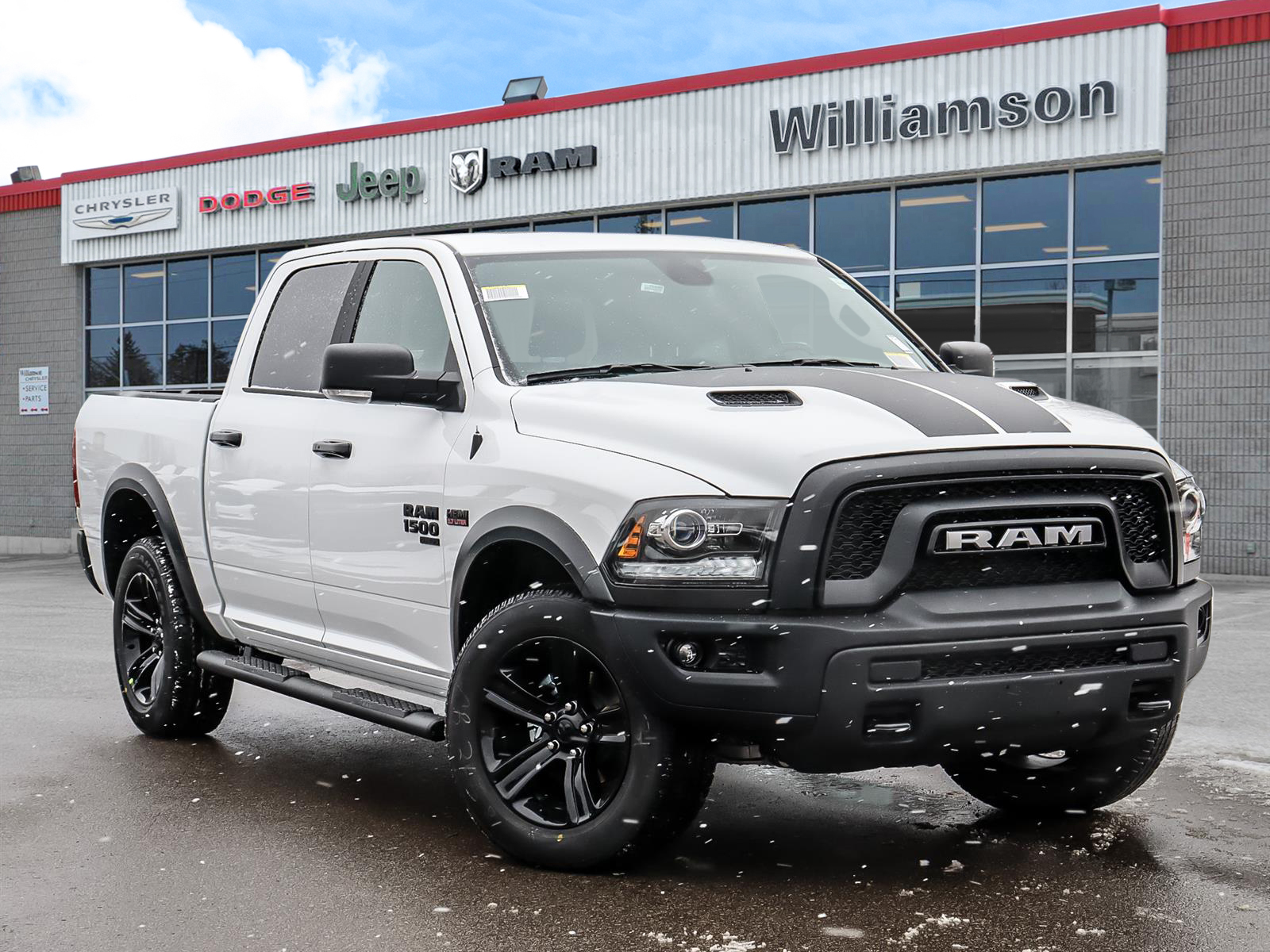 2023 Ram 1500 Classic in Uxbridge, Ontario, 72,195